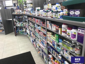 Gabinete de <span class=keywords><strong>Farmacia</strong></span> para Hospital Personalizado NICOCABINET, Madera Contrachapada Impermeable de 18 mm, Diseño Minimalista, Cajones de Extensión Completa con Cierre Suave - Product Image 2