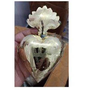Corazón sagrado pulido latón único - Product Image 2