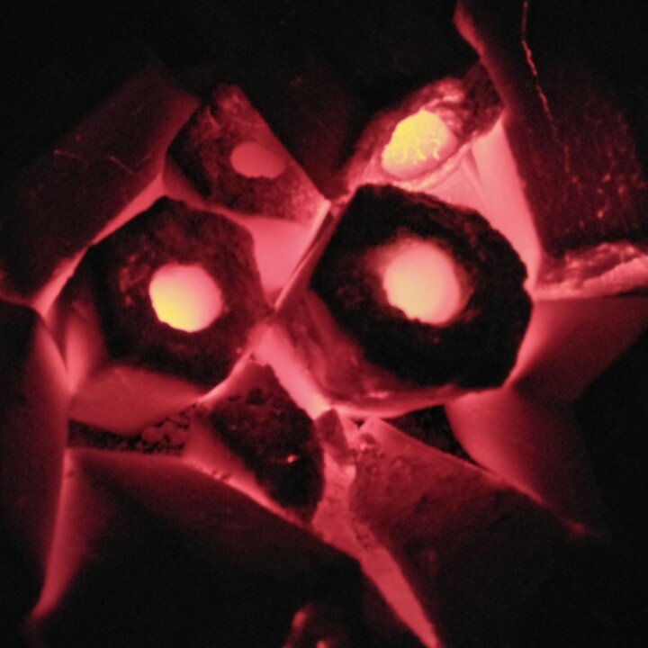 Кокосовый уголь для кальяна из Вьетнама/WHATSAPP: + 84 918 509 071