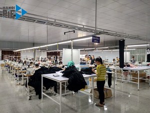 Pochette cosmétique en toile bio en coton Hanoipie Trousse de maquillage durable avec logo personnalisé fermeture ouverte motif imprimé animal/logo - Product Image 4