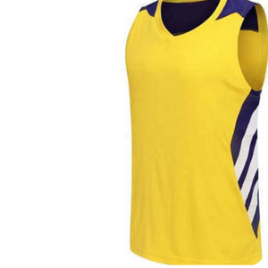 ชุดเล่นบาสเก็ตบอลสำหรับผู้ชายเครื่องแบบใส่กลับด้านระบายอากาศได้ดีออกแบบได้ตามต้องการสำหรับฤดูร้อน - Product Image 3