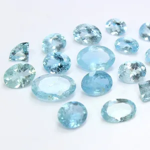 17 Stück natürlicher Aquamarin facettierter Stein Cabochon Mix Shape Edelstein