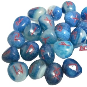 Mejor oferta en juego de Runas de ónix azul con color rojo | Juego de Runas de ónix azul con color rojo a bajo precio Artesanía de piedra Reiki curativa India - Product Image 1