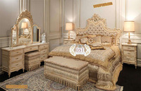 Lit en bois massif sculpté style Maharaja, taille personnalisée, dossier haut, sculptures dorées, suite de chambre à coucher en teck de Birmanie