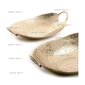 Plateau de service de deux tailles différentes en acier inoxydable, couleur or, plateau de service pour hôtel et restaurant - Product Image 2