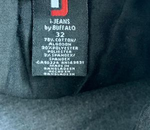 Pantalones cortos de LICRA de algodón y poliéster con etiqueta de marca de alta calidad para hombres excedentes de prendas de fábrica de Bangladesh - Product Image 5