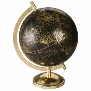 Globe Earth Globus schwarz und golden stehen Weltkarte