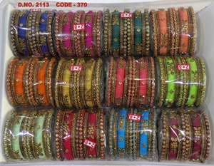 Bracelets en velours style ethnique traditionnel, bijoux pour femmes à la mode, 15mm - Product Image 1