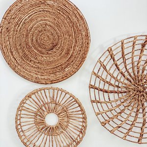 Juego de 3 Cestas Boho Hechas a Mano en Vietnam, Platos Decorativos Tejidos para Colgar en la Pared - Product Image 3