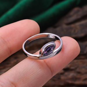 อัญมณีไอโอไลท์สีฟ้าธรรมชาติ2.6กรัม92.5คุณภาพสูงเงินสเตอลิงเครื่องประดับแหวนเหลี่ยมเพชรพลอย - Product Image 2