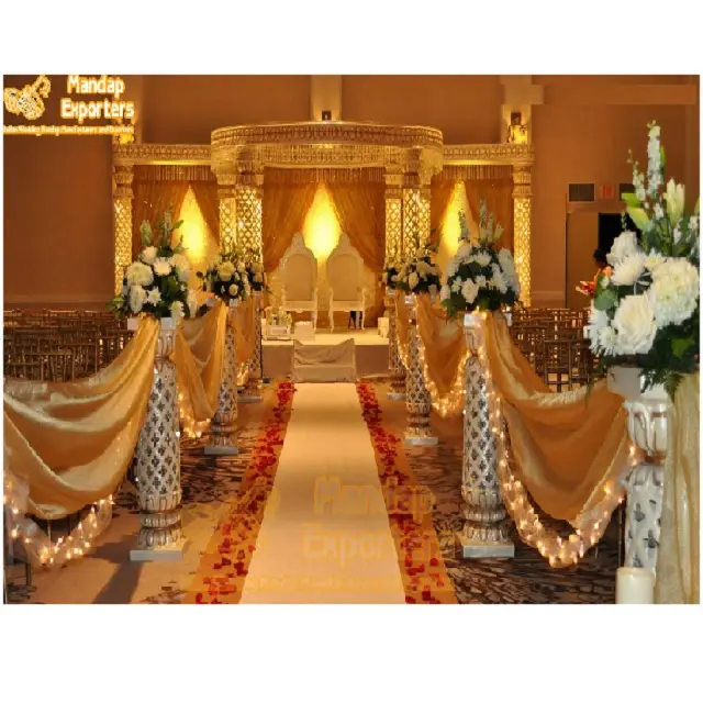 Traditional Indian Wedding Lighted Pillars Mandap Asian Golden Carved Crystal Mandap Setup Crystal Mandap Decoration For Whole