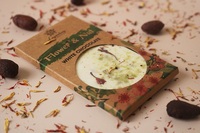Vente en gros de chocolat noir solide, barre de chocolat aux fleurs et aux noix, chocolatier légendaire, boîte certifiée ISO, fabriqué au Vietnam, 6 ans d'expérience
