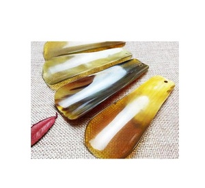 Best Quality <b>Shoe</b> Horn Made with Real Horn Buffalo Handmade Easy <b>Grip</b> Long Handle by Handicraft <b>for</b> Selling - Product Image 1