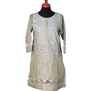 Kurta/Kurti pour femme en tissu jacquard argenté de haute qualité - Masoori - Vêtement de soirée de créateur - Viscose - Soie - Coton - Rayonne - Product Image 1