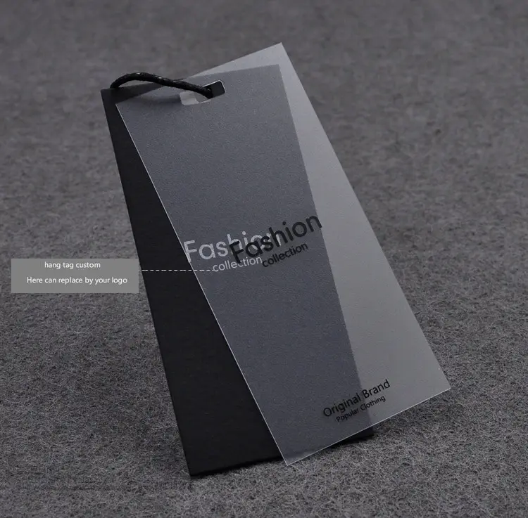 2022 mode Design gratuit échantillon de vêtement en plastique PVC papier noir vêtements étiquette volante produits Offre Spéciale