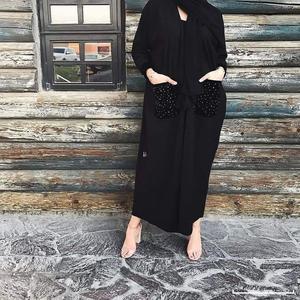 Abayas en soie Neda de qualité fabuleuse par AJM TRADE HOUSE, style modeste pour les musulmanes du Moyen-Orient - Product Image 5