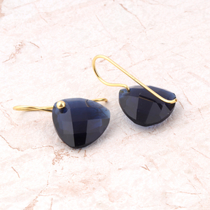 Iolite Cuarzo 15mm Briolette Trillón Forma Hecho a mano Peso ligero Chapado en oro Pendientes colgantes Pendientes de moda para mujer - Product Image 1