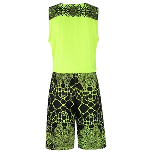 Uniformes de baloncesto de club con materiales de grado profesional Tela ligera transpirable con impresión de sublimación personalizada - Product Image 3