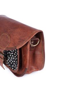 Sac en cuir véritable vintage élégant pour femmes avec vente de grande capacité se termine ici! Caractéristiques Imprimé animal pour les filles - Product Image 6