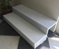 Escaliers extérieurs en L préfabriqués au design moderne avec taille personnalisée pour application hôtelière par la marque CRC ROTA Modèle LST-1001