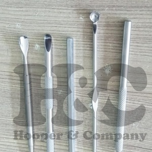 Ensemble professionnel de manucure et de pédicure Kits de toilettage d'ongles personnalisés en acier inoxydable avec poignée en caoutchouc outil de beauté droit - Product Image 2