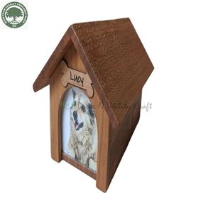 Recuerdo de madera conmemorativo de forma de casa al por mayor Premium de Vintage Life Inc.: accesorios duraderos y asequibles para el hogar - Product Image 3