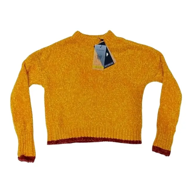 Women Round neck yellow pull over sweater
