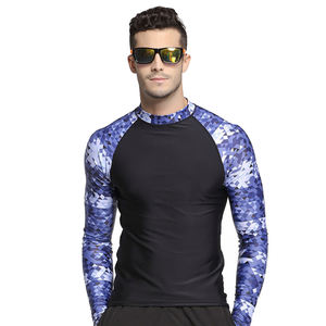 ชุดป้องกันผื่นคันสำหรับผู้ชายติดป้ายผลิตจากผ้าสแปนเด็กซ์/ โพลีเอสเตอร์ - Product Image 4