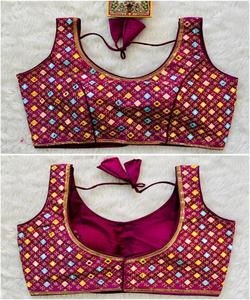 Vêtements de fête à la mode blouse de broderie de séquence d'organza doux dames indiennes femmes cousues readymade bas prix en gros surat - Product Image 2