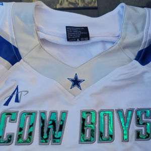 Uniformes de football américain à sublimation personnalisée, broderie chromée sergé respirant à manches courtes grande taille pour l'été - Product Image 1