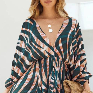 Automne fête porter Sexy Mini robe pour les filles nouvelle impression d'été 100% coton col en v profond décontracté demi manches tissé taille naturelle - Product Image 1