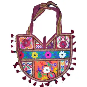 حقائب شنابة متدلية متعددة الألوان من Banjara الجبارية الجبئية وبأحدث الأسعار
