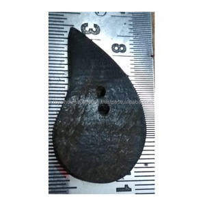 Venta caliente Botón decorativo Diseño moderno Botón de abrigo Diseño de madera Forma de hoja negra Botón de lujo a bajo precio - Product Image 1