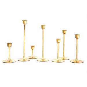 ชุดเชิงเทียนทองเหลืองแบบเจ็ดชิ้นของ brassworld อินเดีย - Product Image 2