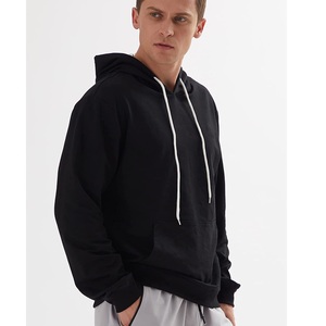 Sudadera con Capucha para Hombre, Cálida y Esencial, Tejido de Felpa, Capa Suave al Tacto, Sensación Acogedora, Ajuste Relajado, Diseño Moderno y Limpio, Comodidad Casual - Product Image 6