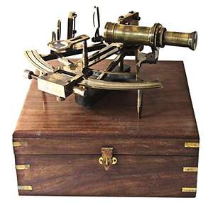 Sextante de latón pulido Estilo náutico Modelo de metal Técnica de fundición brillante para mascota de navegación - Product Image 3