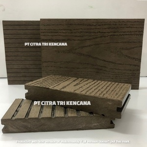 PVC/WPC Hội Đồng Quản Trị Sàn Trong Paang Panjang Tây SUMATRA Bản Vá Lỗi Tấm Bọt Ngoài Trời WPC DECKING PINE Gỗ Bột Vật Liệu Để Làm - Product Image 5