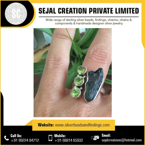 Flower Shape 925 Silver Peridot <b>Cluster</b> Ring Vintage Style Women's Everyday Wear - Product Image 4