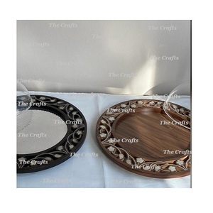 Plateau de chocolat de qualité supérieure avec dôme en nacre et plateau de service en bois avec dôme en verre - Product Image 4