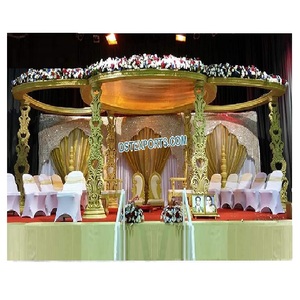 Mandap floral en bois pour mariage indien du sud, incroyable mandap en bois pour mariage indien, piliers de mariage sculptés en bois, mandap en bois FIJI - Product Image 1