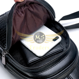 2023 Crocodile Alligator motif style poitrine sac en cuir Pu durable et à la mode bandoulière sac à bandoulière léger hommes femmes - Product Image 3