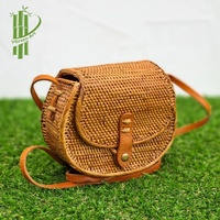 Tas Selempang Rotan Grosir VIETNAM, Tas Tangan Setengah Lingkaran Bambu untuk Wanita, Tas Pantai Liburan Musim Panas