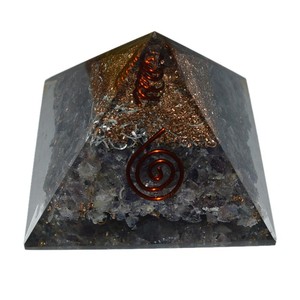 Wholesaler of Iolite Orgone Pyramids with Crystal Point : Iolite Orgone Pyramids with Crystal Point for Sale - Product Image 1