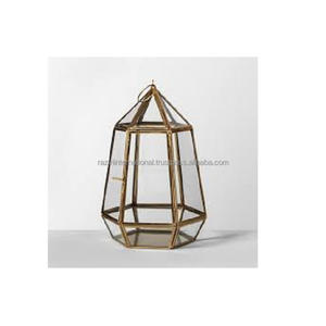 Vase de table moderne et élégant en métal et verre avec terrarium au design antique - Product Image 1