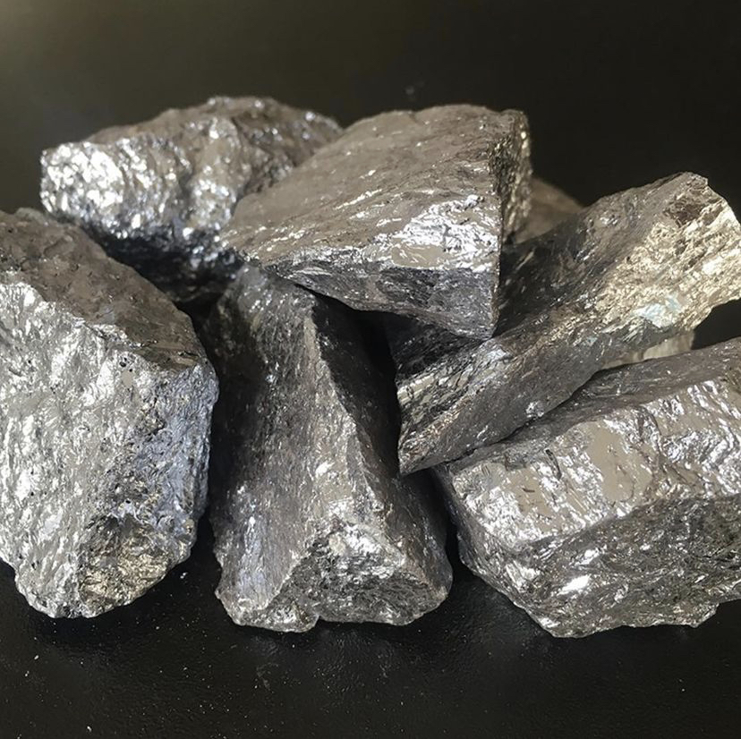 Руда из цветного металла. Руды цветных цинковая обманка. Руды цветных металлов. Сырье руды цветных металлов. Цветные металлы и черные металлы.