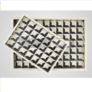 Plateau de service rectangulaire artisanal en os incrusté noir et blanc, présentoir décoratif pour table basse et décoration intérieure - Product Image 2