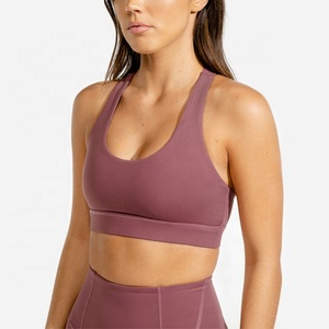 Sujetador deportivo ligero para mujer, prenda de compresión con ajuste ajustado, hecho de poliéster y licra, materiales reciclados - Product Image 1