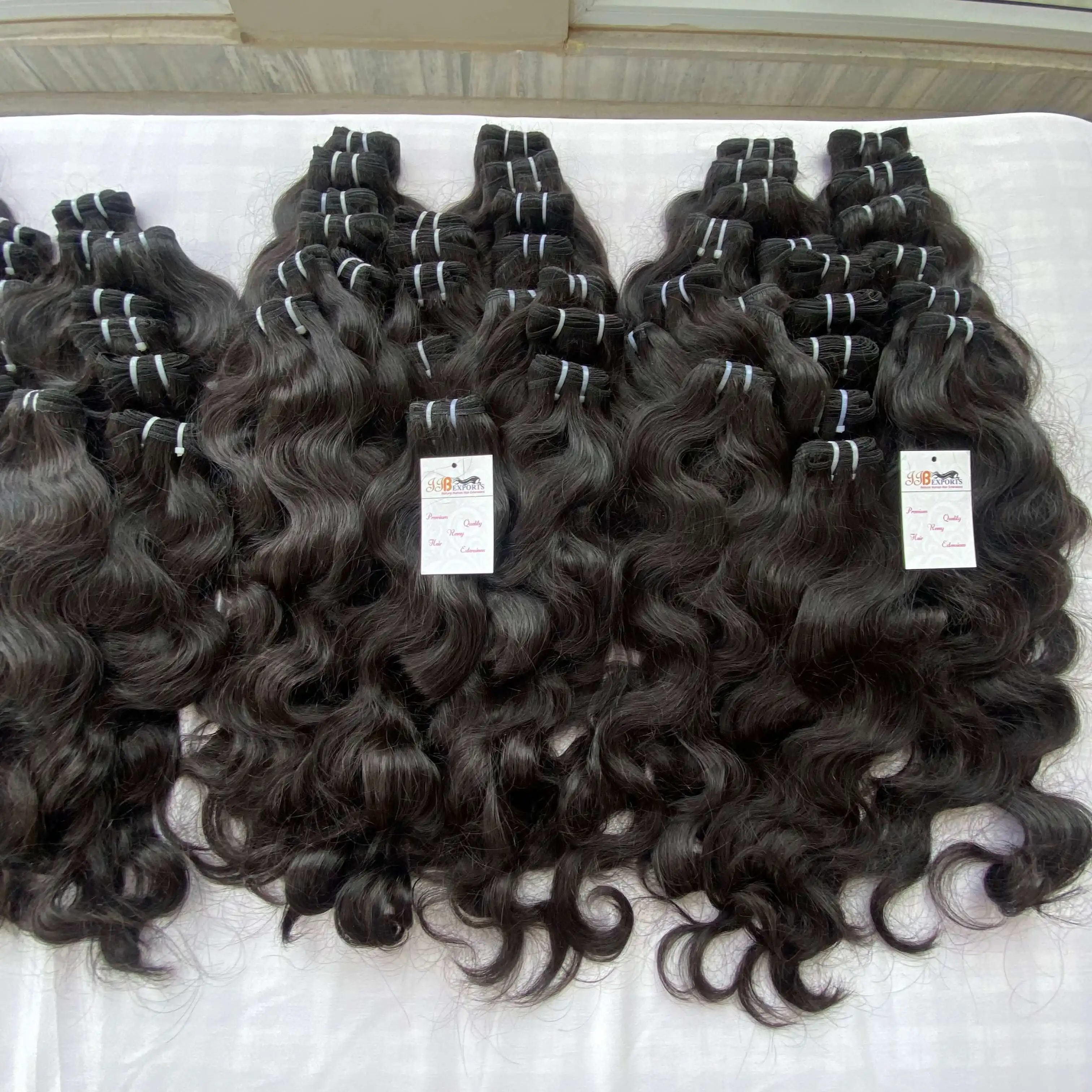 Raw Indian Hair Virgin Water Wave 100% Menselijk Haar Weave Single Donor Dubbele Inslag Menselijk Onverwerkte Cuticula Uitgelijnd Tempel Haar