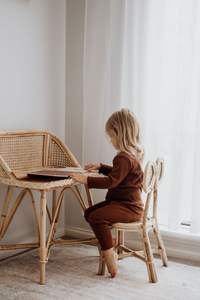 Silla de comedor de bebé de diseño moderno hecha a mano para niños y sala de estar de uso al aire libre de madera de bambú - Product Image 4