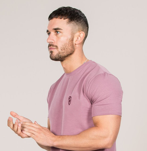 Camiseta de Corte Regular con Cuello Redondo y Dobladillo Curvo, Manga Corta para Hombre, Alta Calidad, Bajo MOQ, Sin Pedido Mínimo, OEM ODM, Mezcla de Algodón - Product Image 5